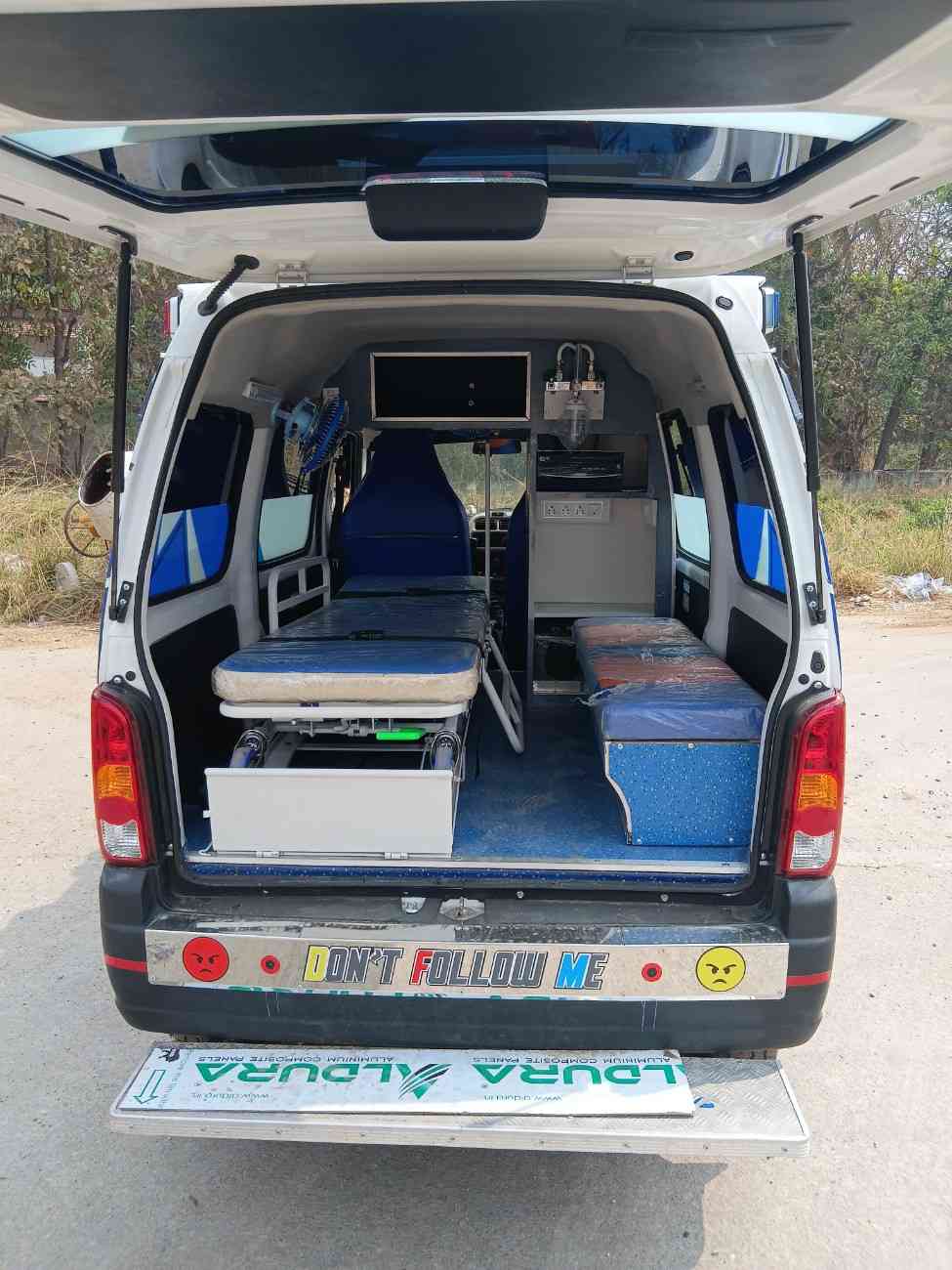 Ambulance 11